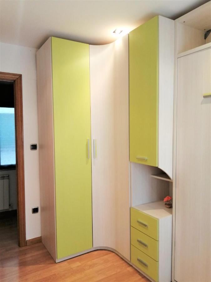 Apartamento Huesca Apartment *